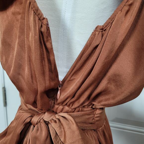 Zara Satin Ruffle Pleated Wrinkle Wide Leg Keyhole Boho Chic Jumpsuit Size Large - Picture 9 of 12